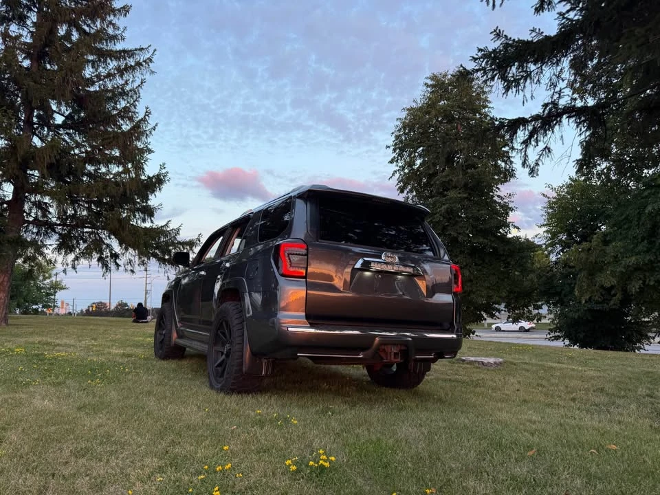 2011 Toyota 4Runner 5th Gen - Image 8 of 15