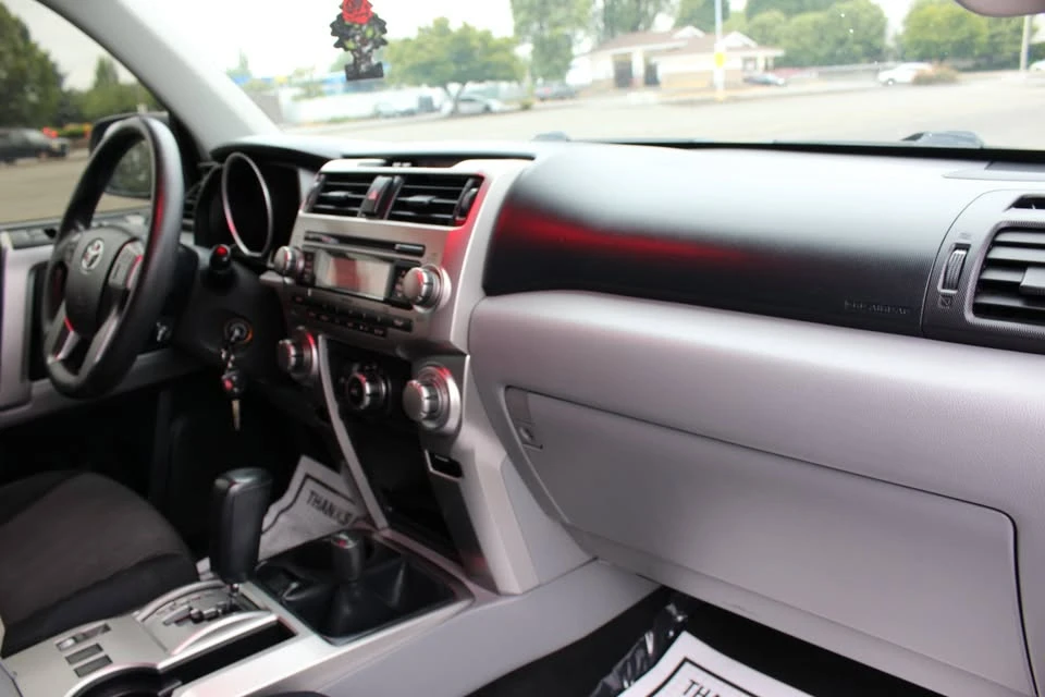 2011 Toyota 4Runner 5th Gen - Image 19 of 20