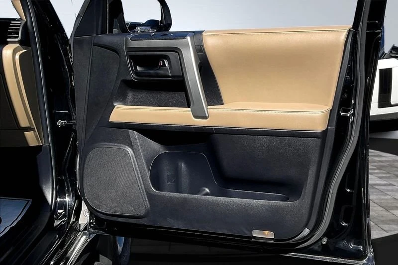 2011 Toyota 4Runner 5th Gen - Image 15 of 20