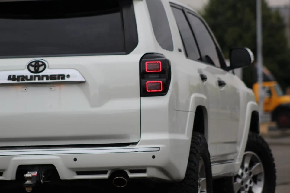 2011 Toyota 4Runner 5th Gen - Image 5 of 20