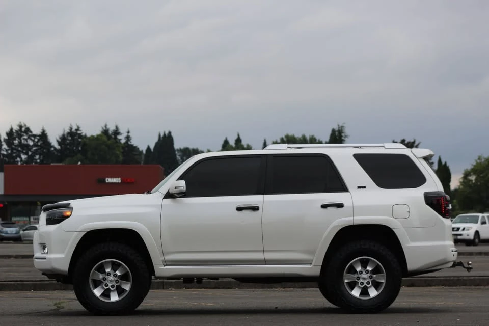 2011 Toyota 4Runner 5th Gen - Image 11 of 20