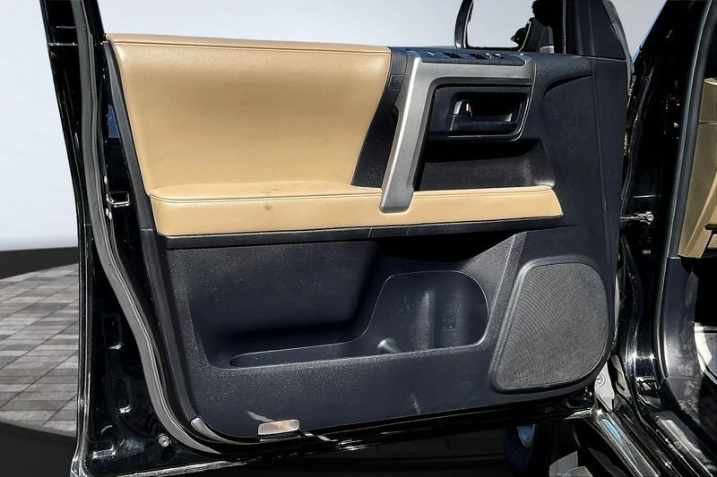 2011 Toyota 4Runner 5th Gen - Image 9 of 20