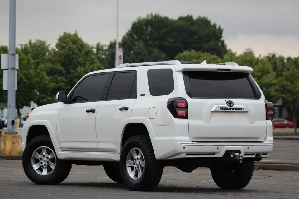 2011 Toyota 4Runner 5th Gen - Image 10 of 20