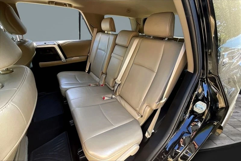 2011 Toyota 4Runner 5th Gen - Image 16 of 20