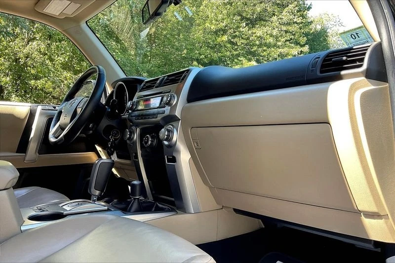 2011 Toyota 4Runner 5th Gen - Image 12 of 20