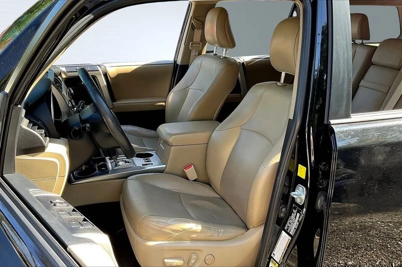 2011 Toyota 4Runner 5th Gen - Image 10 of 20