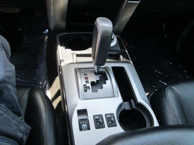 2011 Toyota 4Runner 5th Gen - Image 16 of 17
