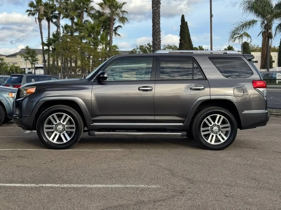2011 Toyota 4Runner 5th Gen - Image 11 of 20
