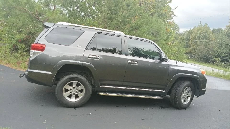 2011 Toyota 4Runner 5th Gen - Image 2 of 10