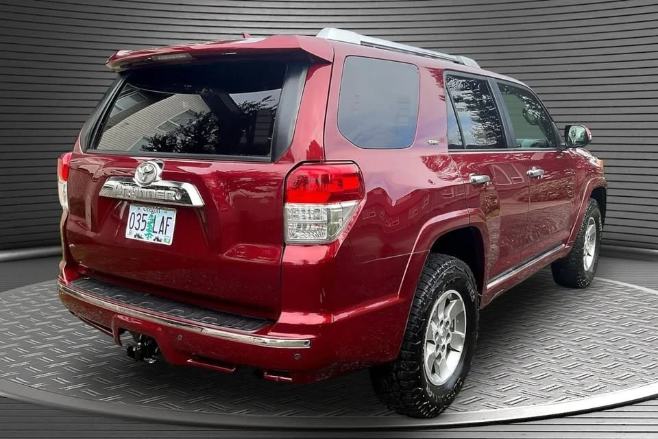 2011 Toyota 4Runner 5th Gen - Image 6 of 20