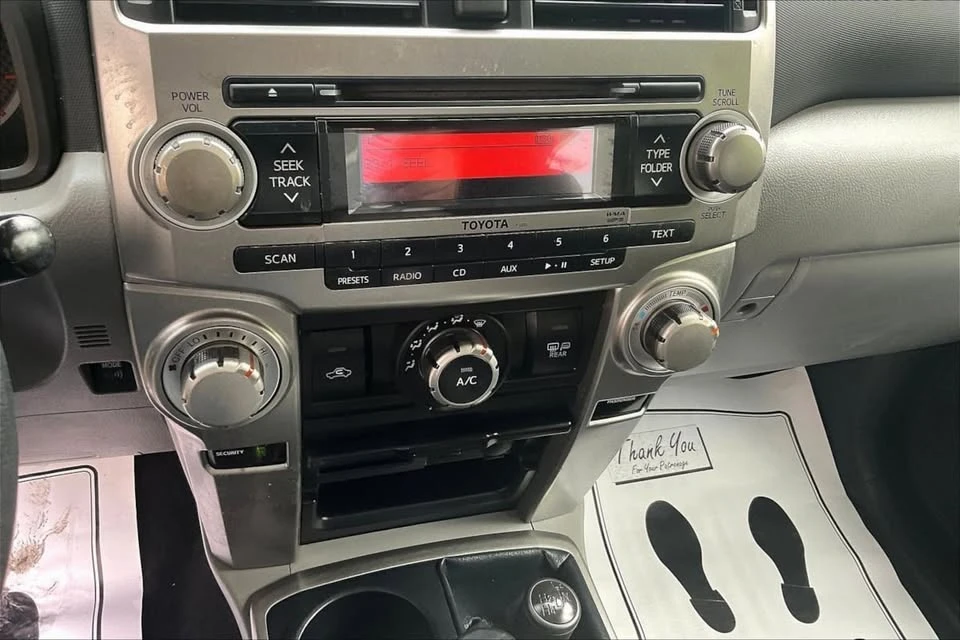 2011 Toyota 4Runner 5th Gen - Image 15 of 20