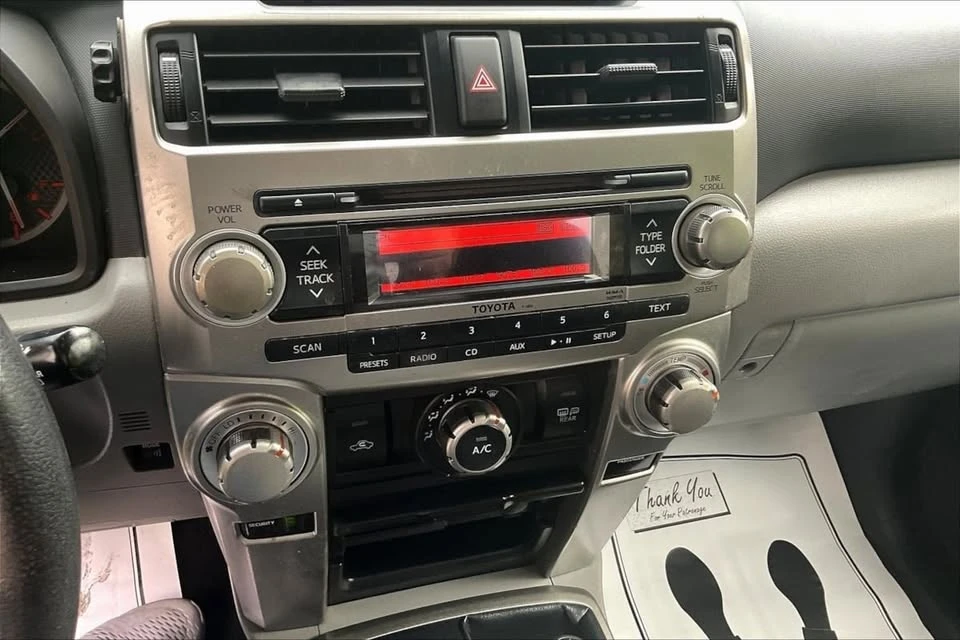 2011 Toyota 4Runner 5th Gen - Image 9 of 20