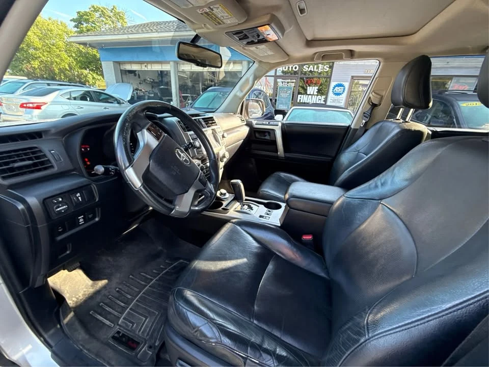 2011 Toyota 4Runner 5th Gen - Image 16 of 20