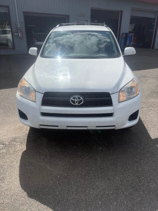 2011 Toyota 4Runner 5th Gen - Image 16 of 18