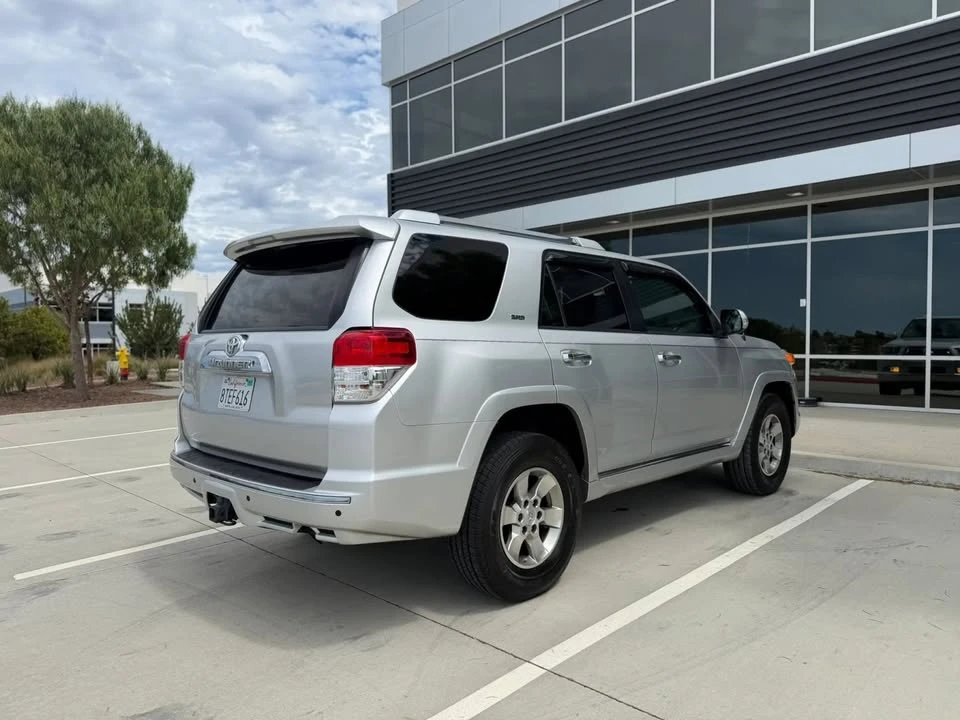 2011 Toyota 4Runner 5th Gen - Image 8 of 16