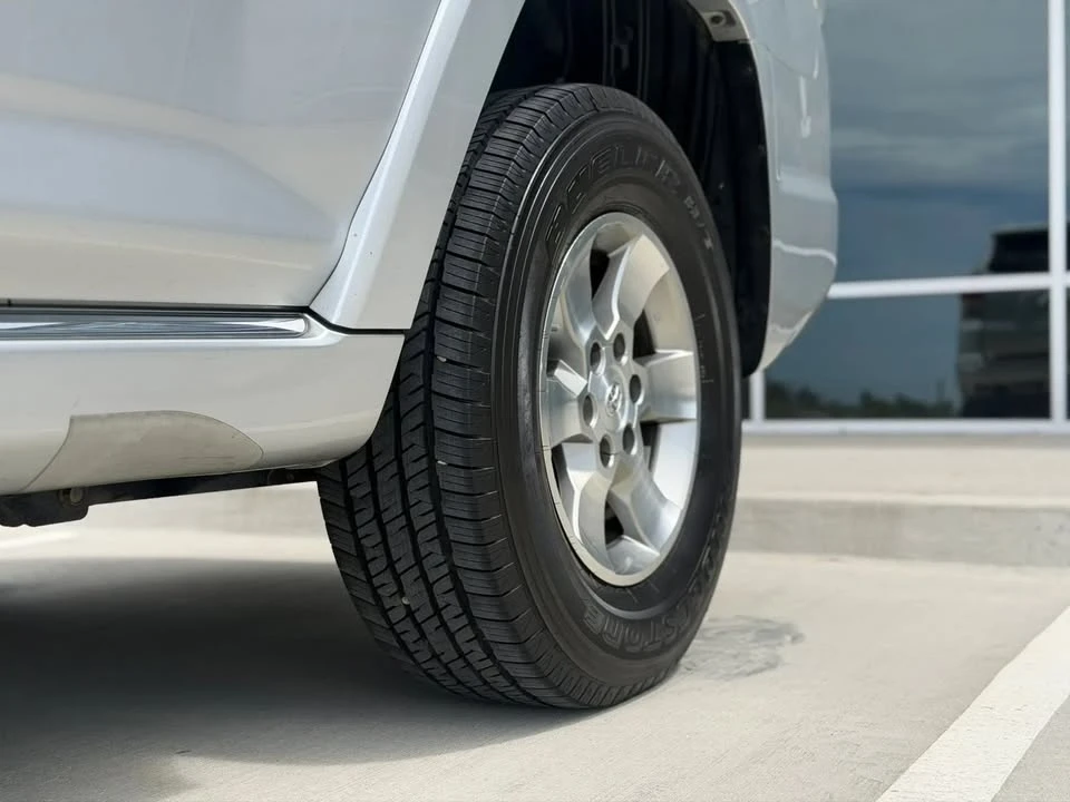 2011 Toyota 4Runner 5th Gen - Image 14 of 16