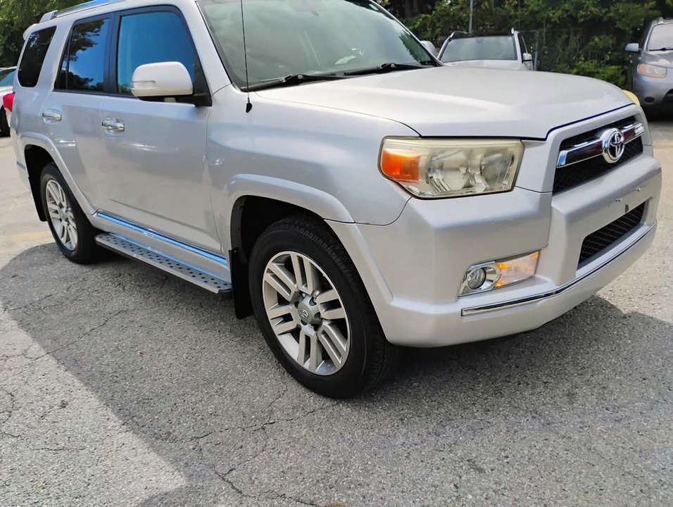 2011 Toyota 4Runner 5th Gen - Image 4 of 20