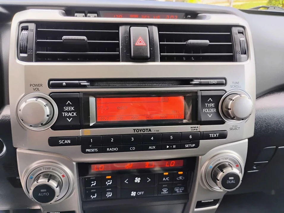 2011 Toyota 4Runner 5th Gen - Image 11 of 20