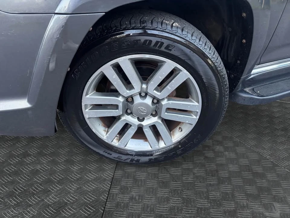 2011 Toyota 4Runner 5th Gen - Image 9 of 20