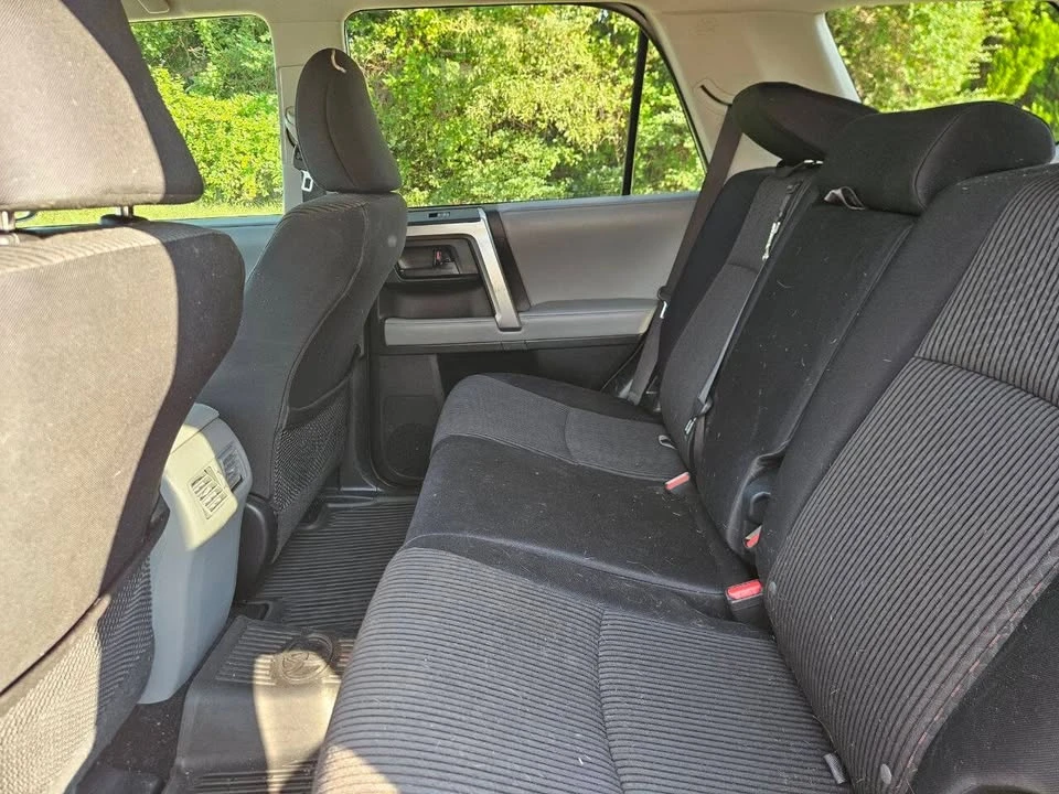 2011 Toyota 4Runner 5th Gen - Image 14 of 20