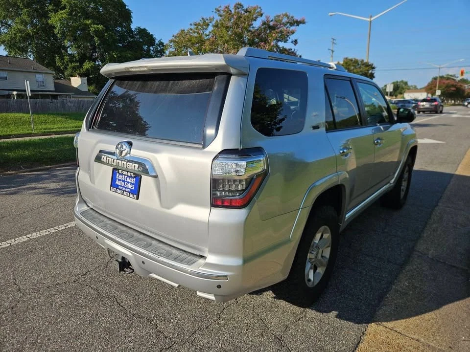 2011 Toyota 4Runner 5th Gen - Image 6 of 20