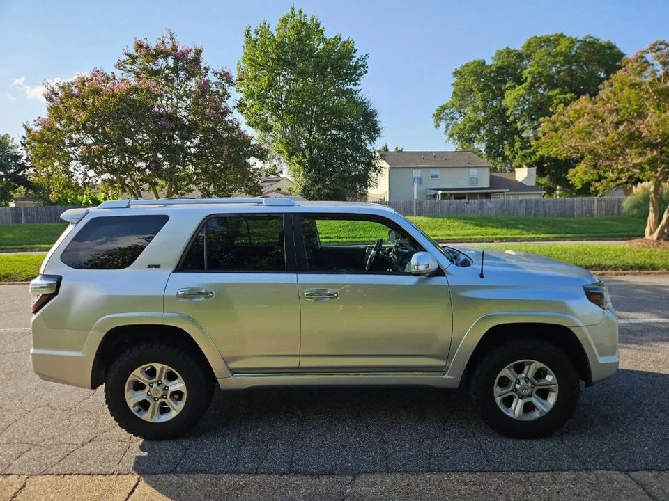 2011 Toyota 4Runner 5th Gen - Image 7 of 20