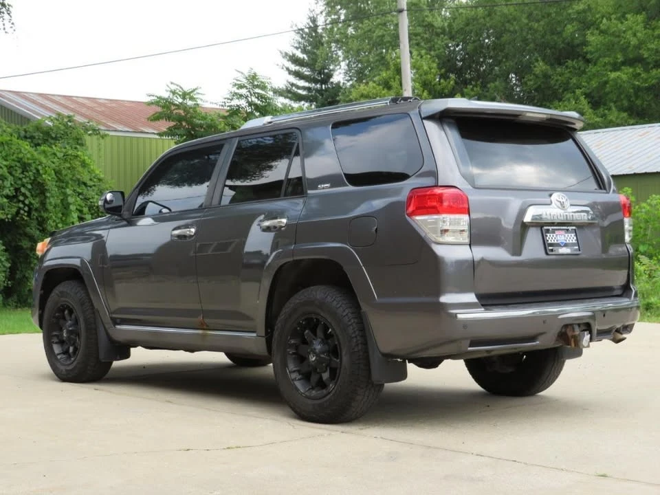 2011 Toyota 4Runner 5th Gen - Image 11 of 20