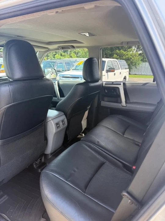 2011 Toyota 4Runner 5th Gen - Image 12 of 17