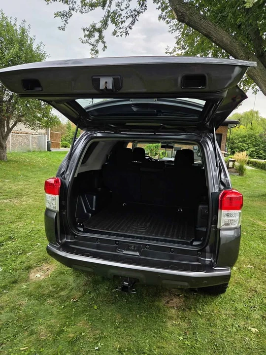 2011 Toyota 4Runner 5th Gen - Image 7 of 12