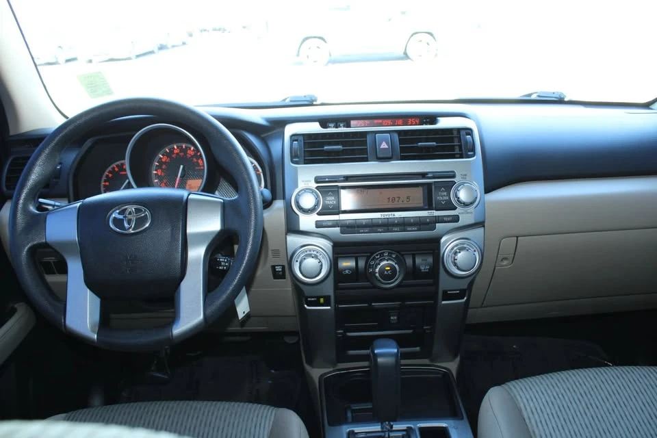 2011 Toyota 4Runner 5th Gen - Image 10 of 20