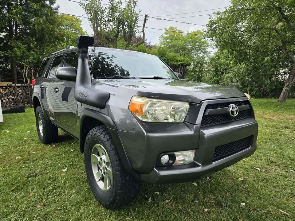 2011 Toyota 4Runner 5th Gen - Image 5 of 12