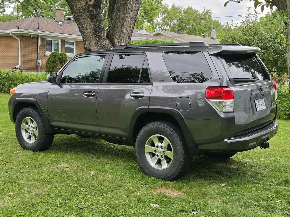 2011 Toyota 4Runner 5th Gen - Image 11 of 12