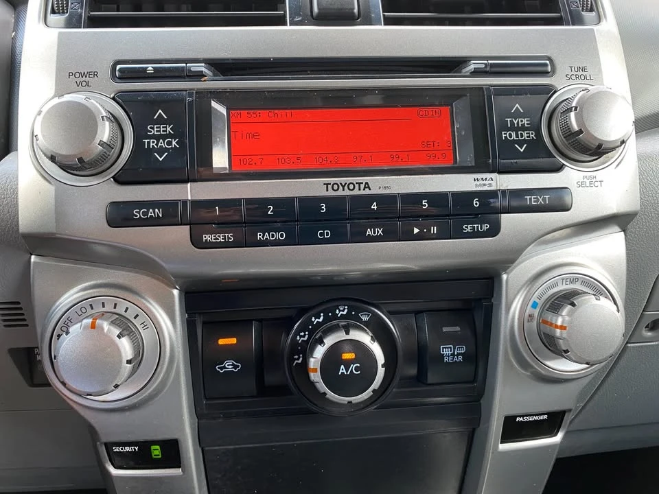 2011 Toyota 4Runner 5th Gen - Image 17 of 20