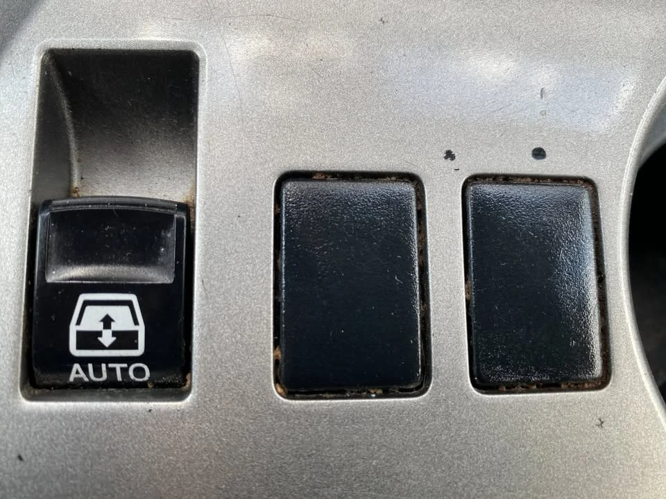 2011 Toyota 4Runner 5th Gen - Image 18 of 20