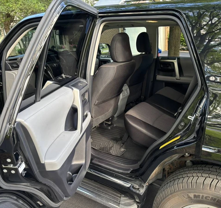 2011 Toyota 4Runner 5th Gen - Image 7 of 16