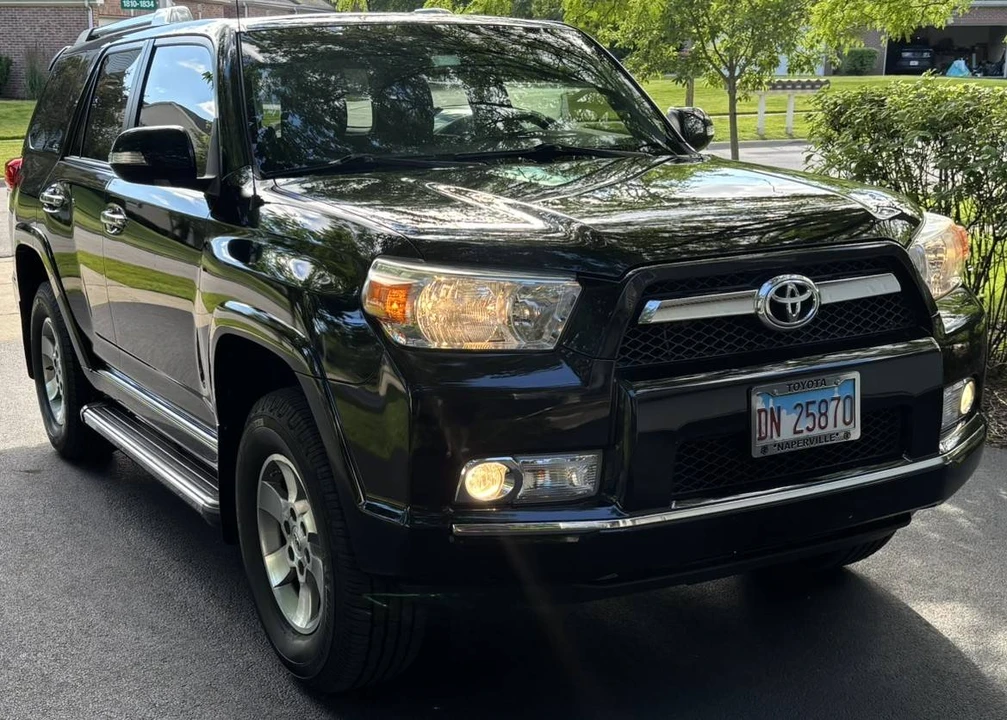 2011 Toyota 4Runner 5th Gen - Image 3 of 16