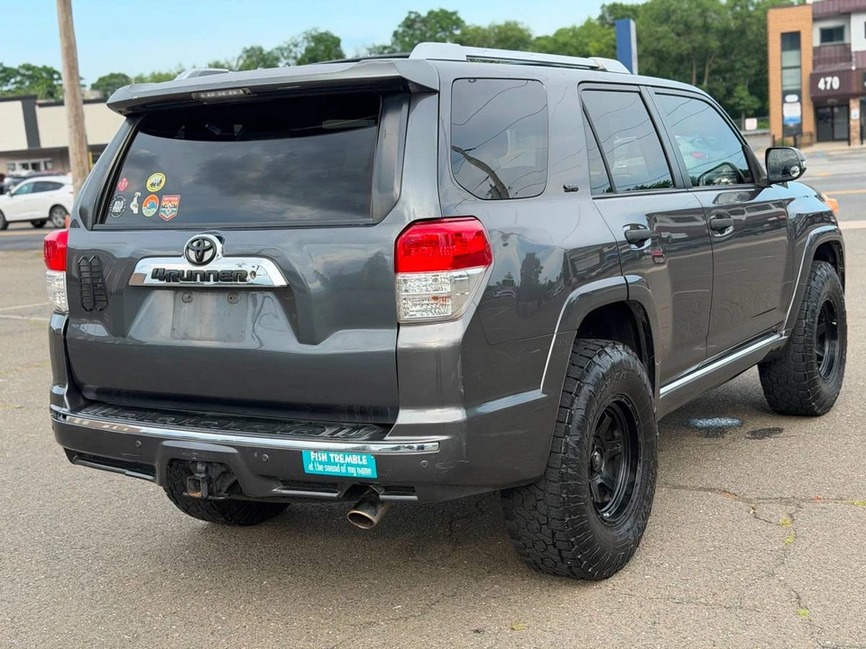 2011 Toyota 4Runner 5th Gen - Image 3 of 15