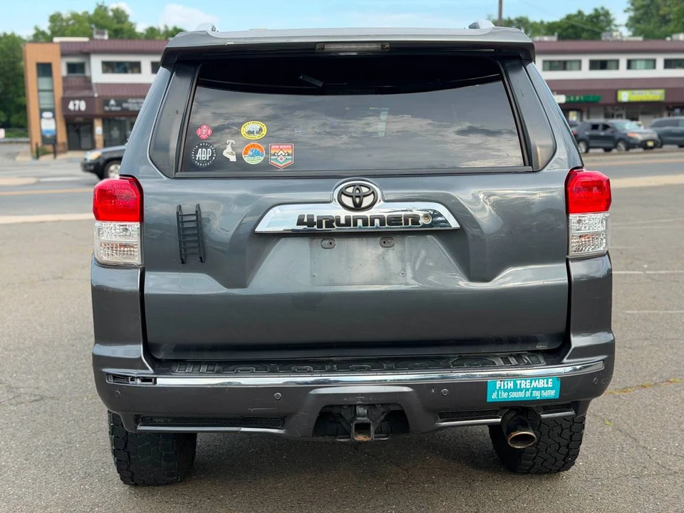 2011 Toyota 4Runner 5th Gen - Image 6 of 15