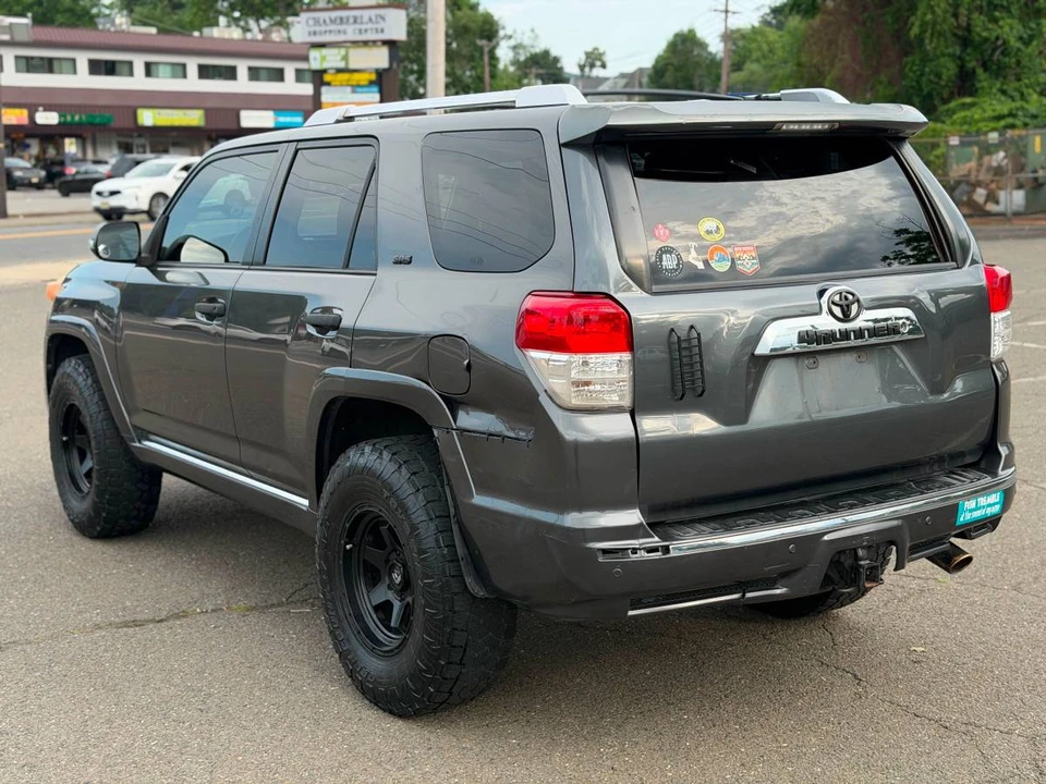 2011 Toyota 4Runner 5th Gen - Image 2 of 15