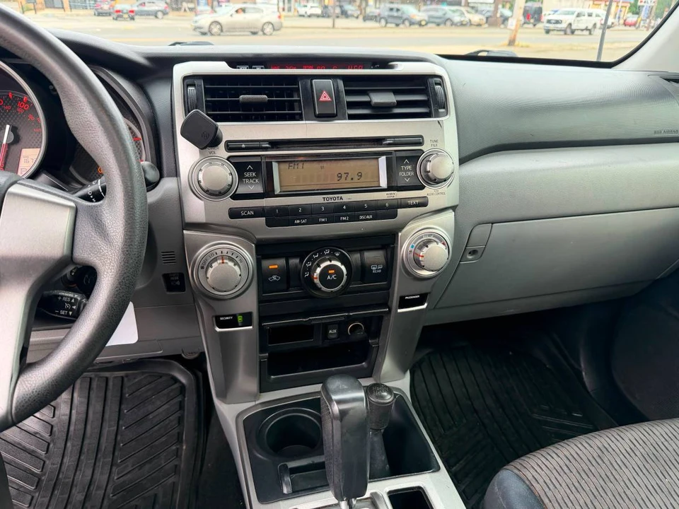 2011 Toyota 4Runner 5th Gen - Image 7 of 15