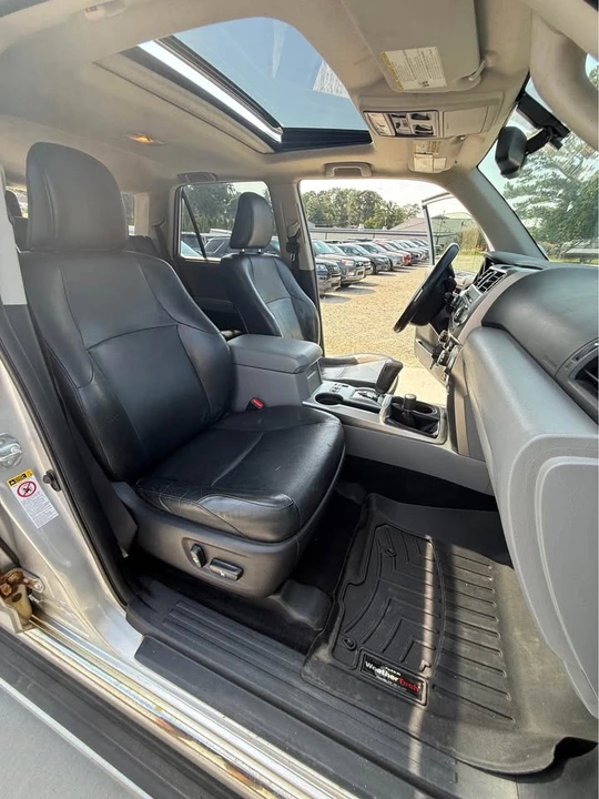 2011 Toyota 4Runner 5th Gen - Image 15 of 18