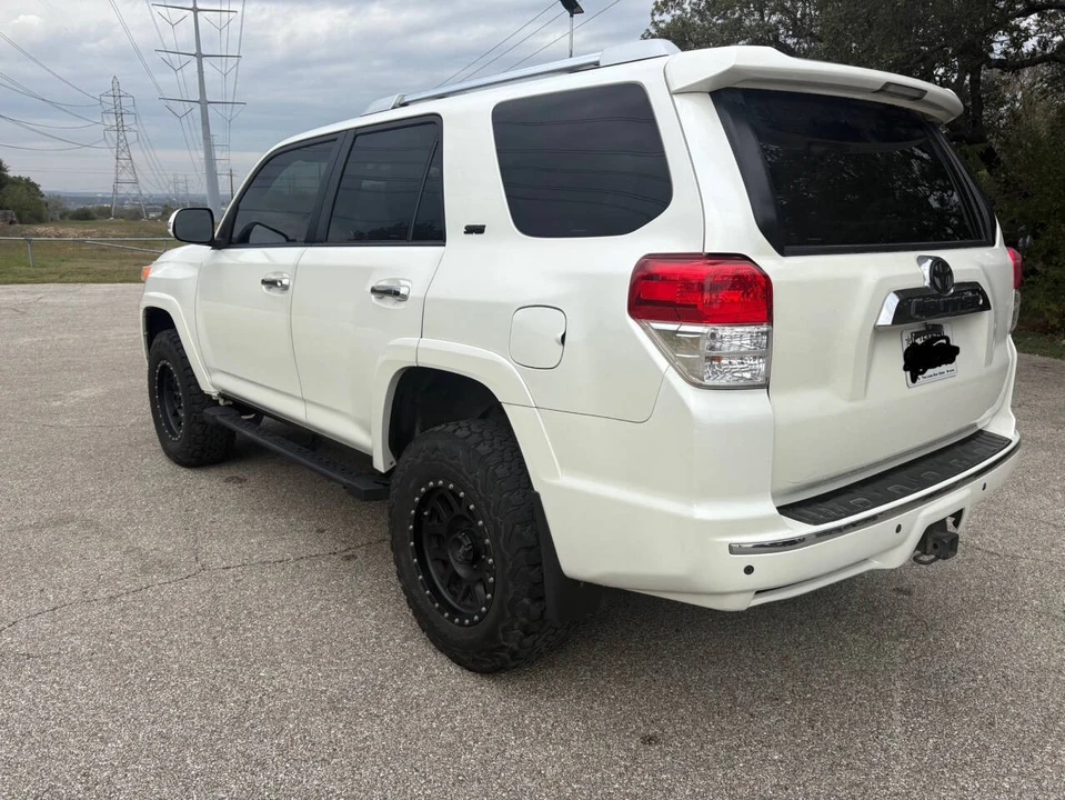 2011 Toyota 4Runner 5th Gen - Image 5 of 20