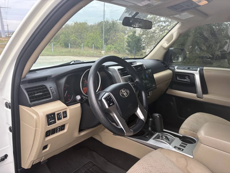 2011 Toyota 4Runner 5th Gen - Image 9 of 20
