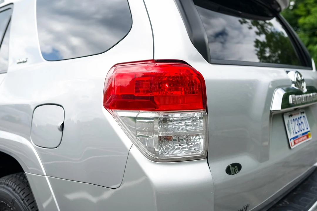 2011 Toyota 4Runner 5th Gen - Image 12 of 31