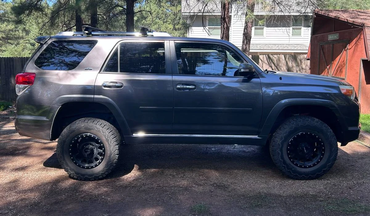 2011 Toyota 4Runner 5th Gen - Image 5 of 10