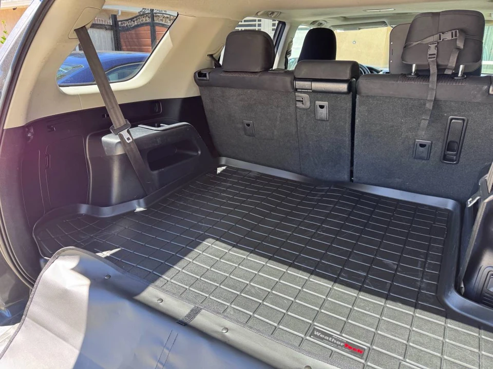 2011 Toyota 4Runner 5th Gen - Image 17 of 18