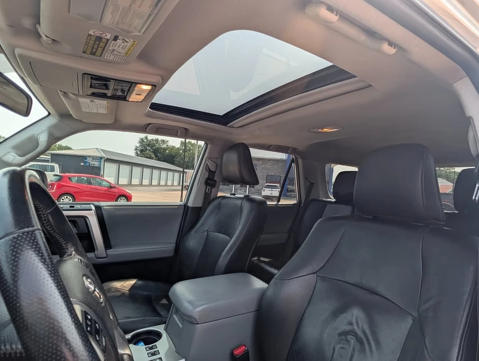 2011 Toyota 4Runner 5th Gen - Image 15 of 20