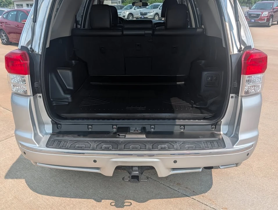 2011 Toyota 4Runner 5th Gen - Image 10 of 20