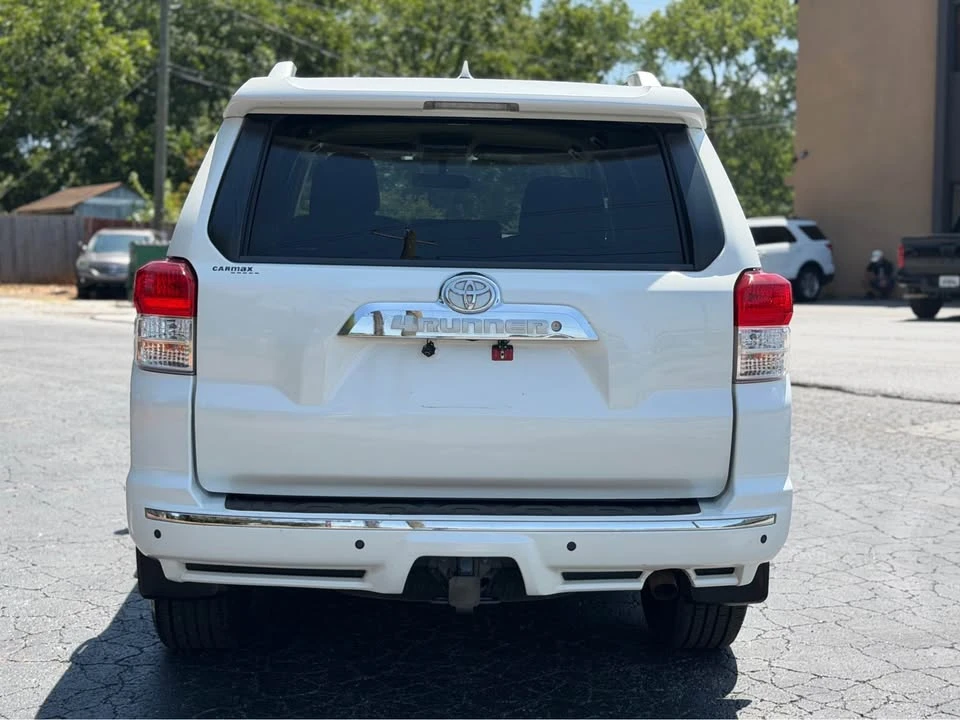 2011 Toyota 4Runner 5th Gen - Image 5 of 11