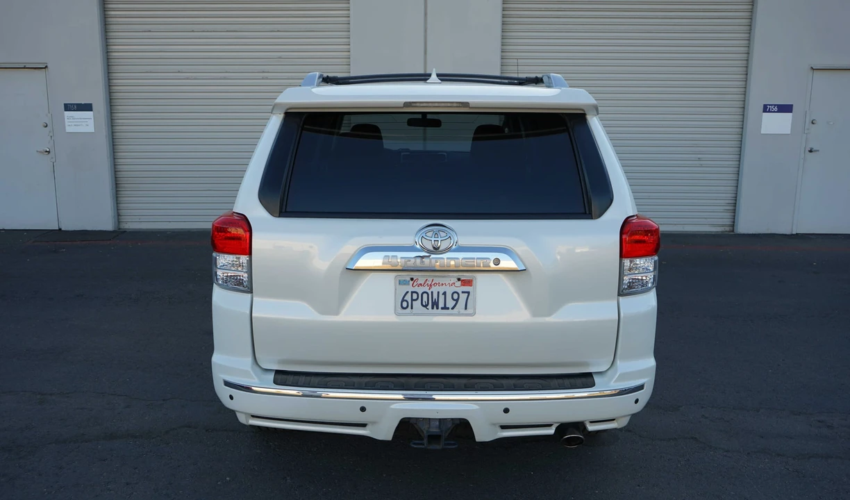 2011 Toyota 4Runner 5th Gen - Image 11 of 31